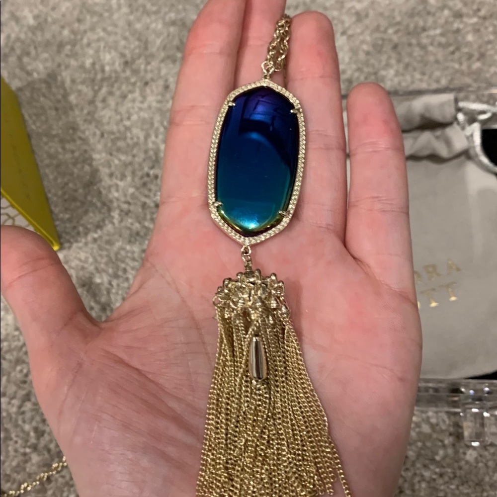 🦄 Kendra Scott Gold and Black Iridescent Rayne🦄